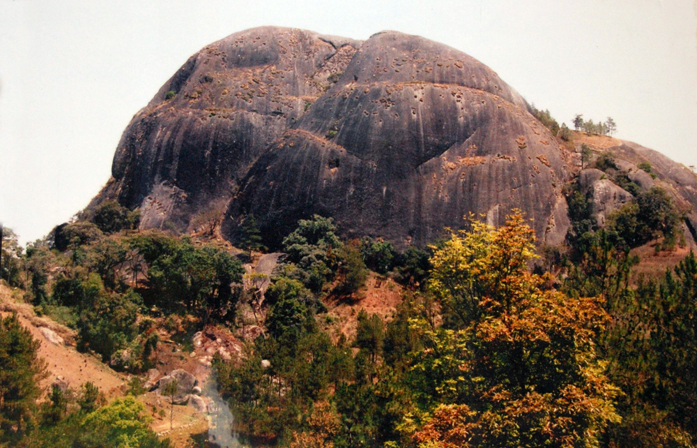 Geotourism: Kyllang Rock - Outcrop of Igneous Rock